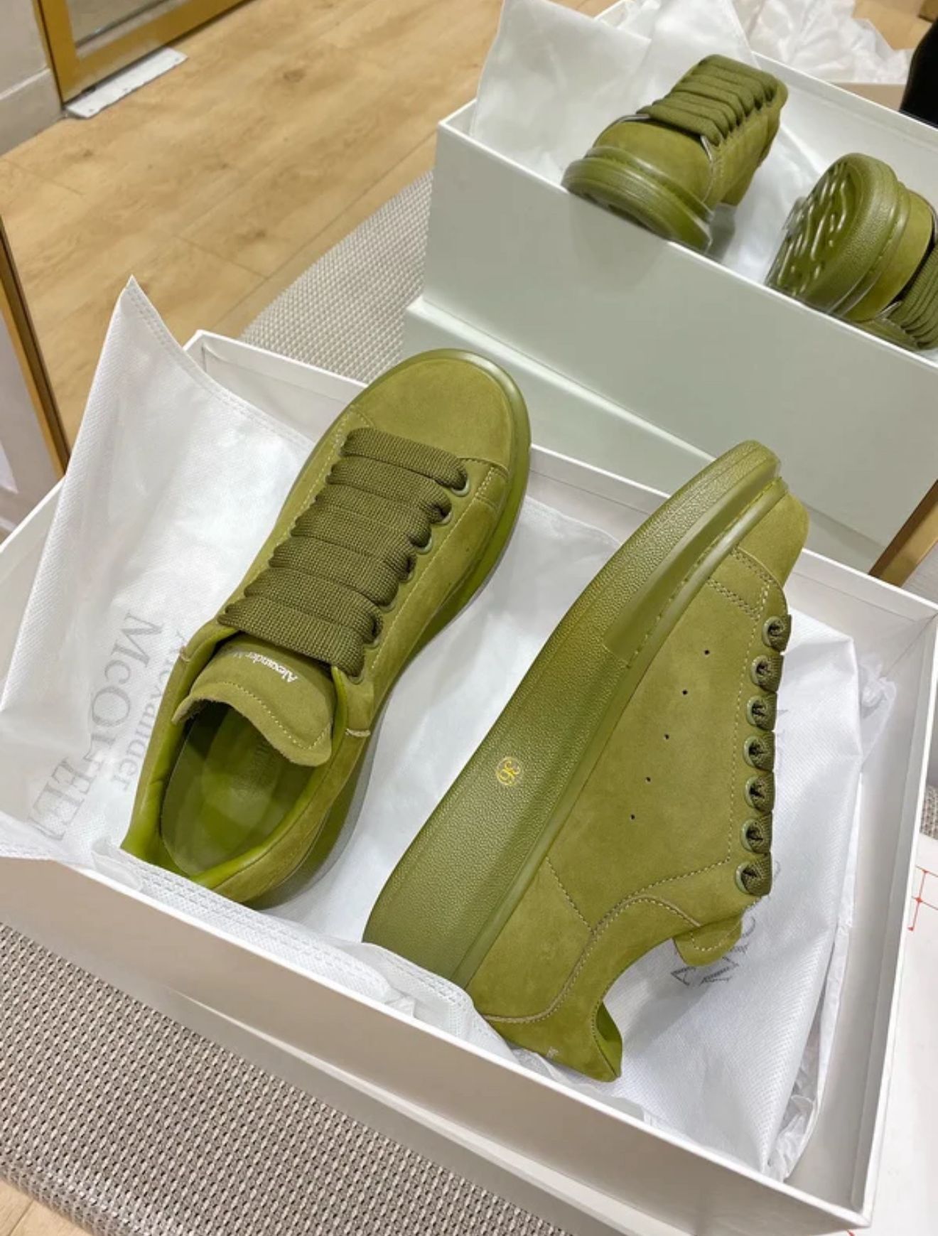 Alexander McQueen Oversized Sneaker
