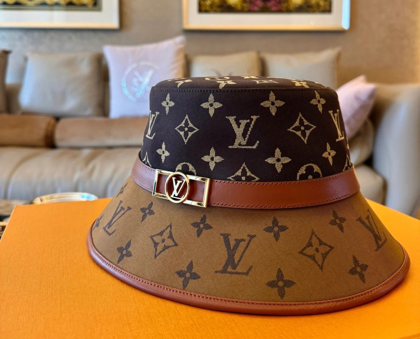 Hats Louis Vuitton